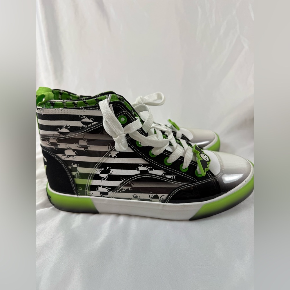 Ground Up Beetlejuice “It’s‎ Showtime” High Top Sneakers Size 8.5